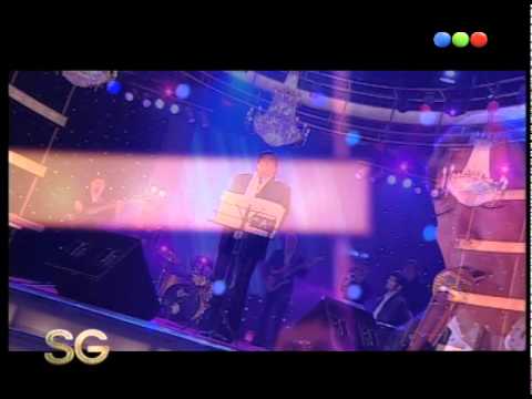 Cacho Castaña en vivo: "Apareciste tu" - Susana Gimenez 2008