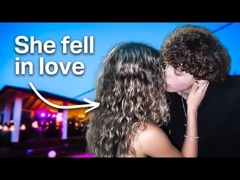 I Played Kiss Or Slap with Girls in Miami! (Gone Wild...)