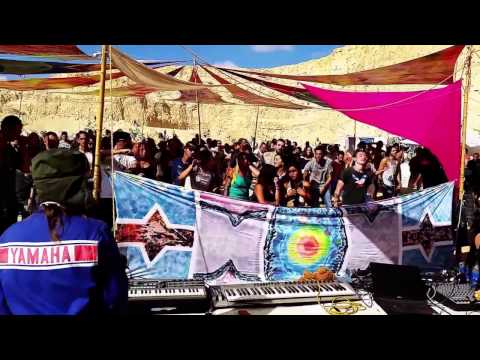 Analog Pussy - Live Show - Fractal In The Desert (Israel) 20/12/2014