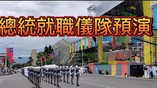 [問卦] 凱道大爆滿人潮看三軍儀隊表演
