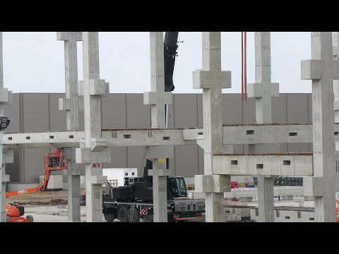 TESLA / Gigafactory4 /07.09.2021 / 4K / Kurzes Video über weitere Bauarbeiten an der Batterie Fabrik