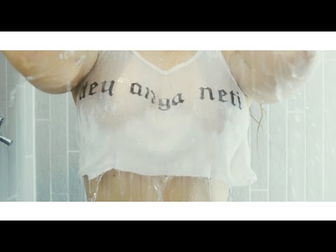 Bizzey - Day And Night ft. Aziz Wrijving (prod. Bizzey) [Lyric Video]