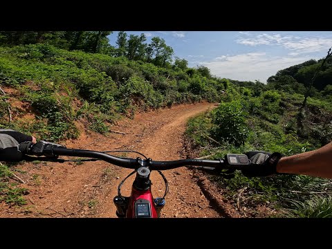 2 Giugno sul Montello Gongolo ,Snake, contadinasso ,Jump Line....