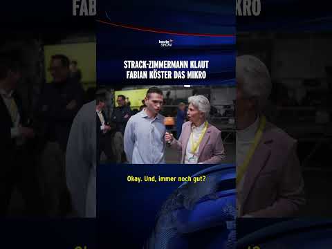 Strack-Zimmermann klaut Fabian Köster das Mikro | heute-show #shorts