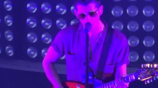 Arctic Monkeys - Do I Wanna Know? live @ Theatre Jean Deschamps ( Carcassonne / France )