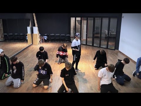 Wanna One (워너원) - 활활 (Burn It Up) Dance Practice (Mirrored)