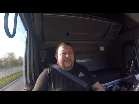 Getting Your First HGV Job - Class 1 & Class 2 Jobs For New Starters