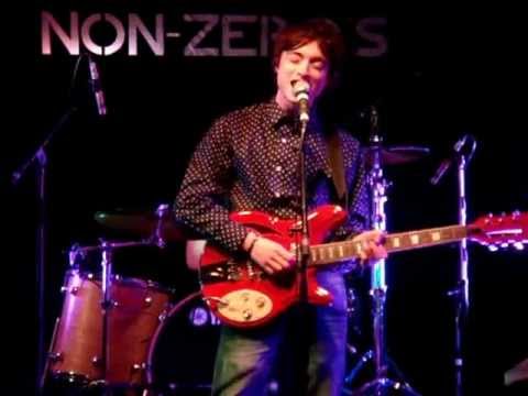 The Alley - Bitter Sweet Sympathy (The Verve) Live at Non-Zeros, Dundee, Scotland