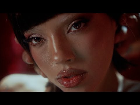 DARA - Да не можем (Official Video)