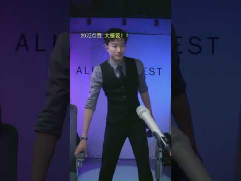 Mr AZhe ~ 时候 + 彩云之南 + 默 + Miniskirt + Kingsmen + My Humps