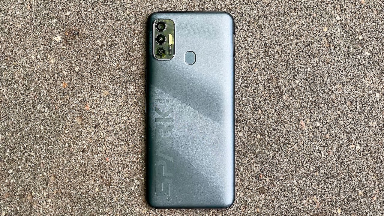 Смартфон TECNO Spark 7 2/32GB Черный