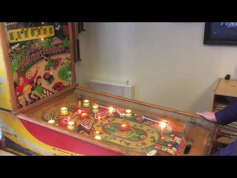 Vintage antique 1953 Williams Struggle Buggies woodrail pinball machine - a boules