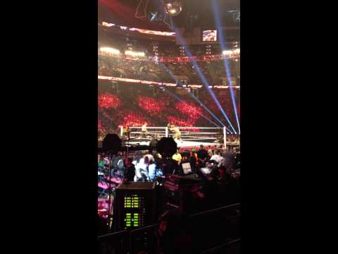 Monday Night Raw 4/8/13 - John Cena vs Mark Henry - crazy New Jersey crowd!