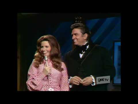 Johnny Cash, June Carter Cash, Homer & Jethro sing " Guess Things Happen That Way