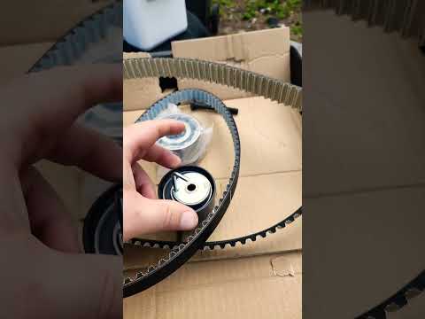 Ford VS Dayco 3.0 #f150 timing belt kit. #mechanic