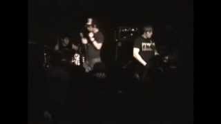 Every Time I Die - Here&#39;s Lookin at You (live tallahasse-fl 08-27-02)