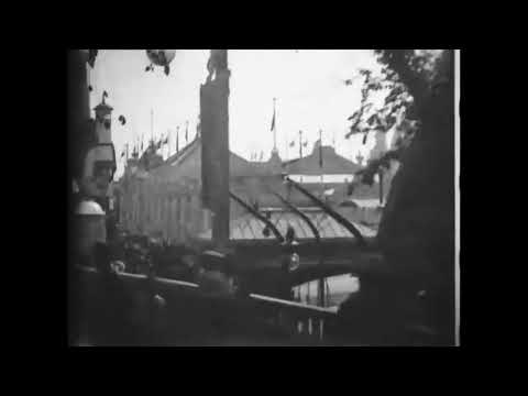 1900 - Panoramic view from the moving sidewalk at the Paris Exposition - James White (Edison)
