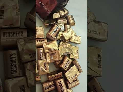 Hershey's Nuggets Extra Creamy Milk Chocolate with Cookie Bits....
