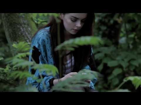 ISM ft. Young & Reckless - Little Simz, Clixx, Sir Apollo, Caitlyn Scarlett [OFFICIAL VIDEO]