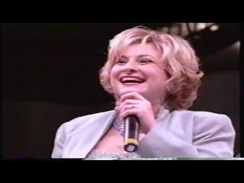 21-2001-09-11 NQC Tuesday - Greenes with Kim Hopper - 5 Songs (Glorious City Of God)