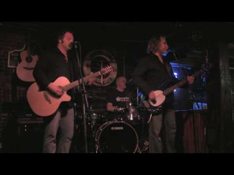 download lagu mp3 mp4 Wreckhouse, download lagu Wreckhouse gratis, unduh video klip Wreckhouse