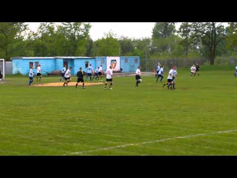 ZORZA Pęgów - SPARTA Będkowo 17.05.2014 | Rzut rożny i szybka kontra