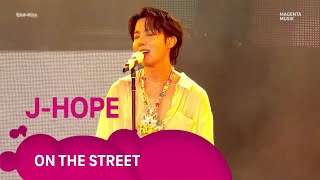 Download lagu j-hope 'on the street (solo version)' @ Lollapalooza Berlin 2025 mp3 Download lagu j-hope 'on the street (solo version)' @ Lollapalooza Berlin 2025 mp3