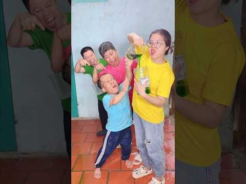 Please Pour It Properly 💦🫗