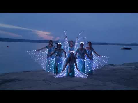 Mona Abir a ZEINA Žilina - led Isis wings