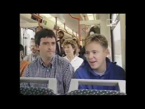 Electronic (Bernard Sumner and Johnny Marr) - MTV News Interview 1992