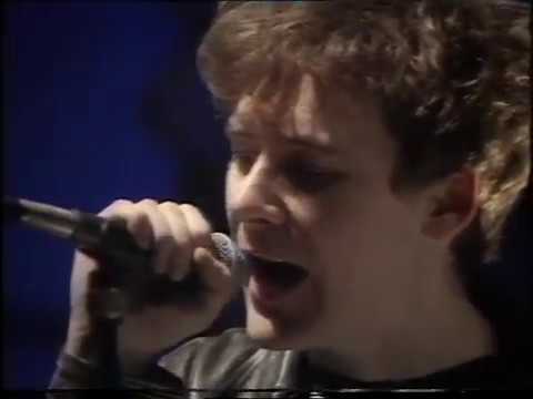 The Jesus And Mary Chain - Catchfire (Late Again BBC2 21/03/92)