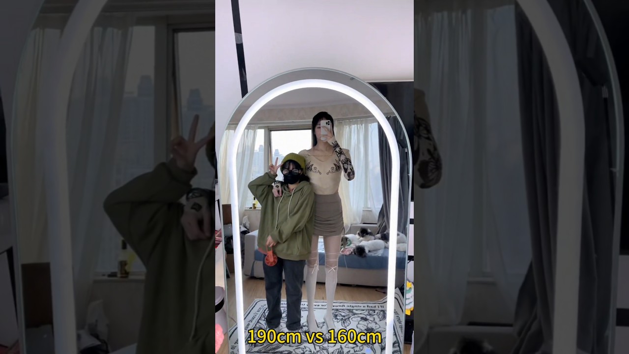Height Comparison 190cm vs 160cm