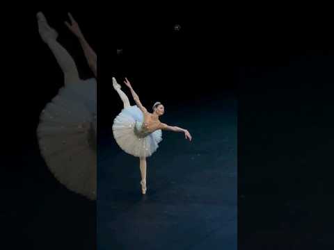 Alena Kovaleva in Balanchine's Diamonds (Prima of the Bolshoi Theatre) #ballet #dance #shorts
