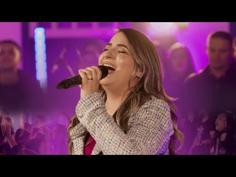 Continua - Débora Rocha