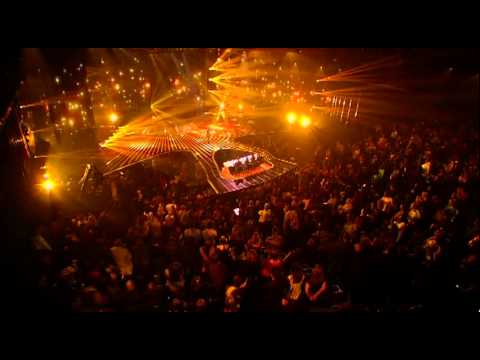 Melanie Amaro Performs on the First Live Show -- THE X FACTOR USA 2011