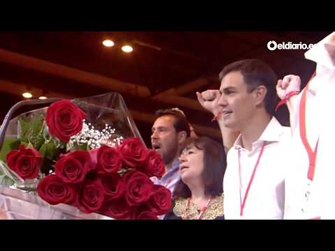 El PSOE cierra su Congreso Federal entonando "La Internacional"