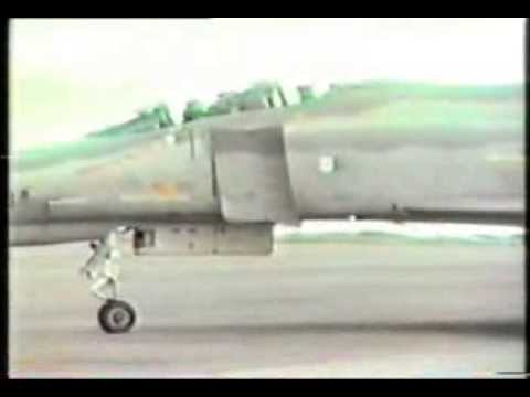 Phantom F-4F, Tiefflug über Taxiway, JG 71 "Richthofen", Wittmund