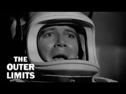 Astronaut Finds Alien Life | The Outer Limits