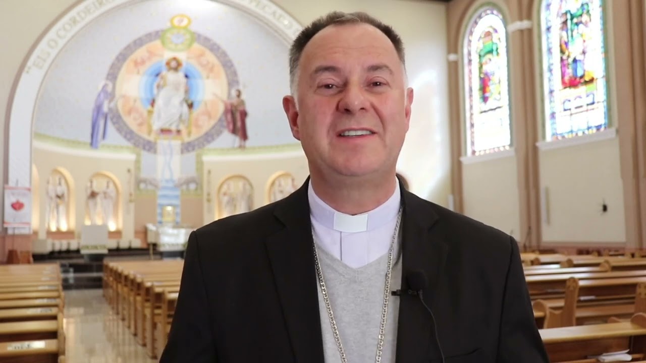 Capa do vídeo: Dedicação da Catedral | Significado do Rito