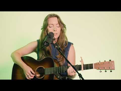 Eliza Harrison Smith - Contradiction (Acoustic Performance)