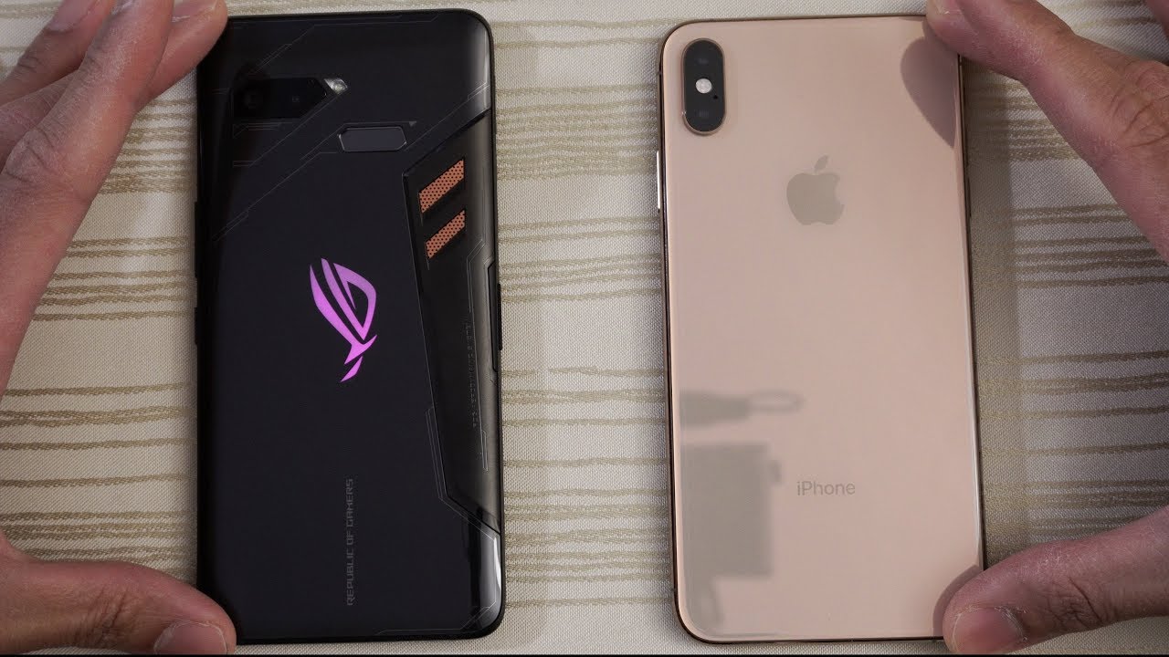 Asus ROG Phone vs iPhone XS Max - Speed Test! What Will Happen?!