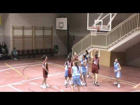 Cluny, 51 - Pio XII Santiago, 47 (Infantil Femenino)
