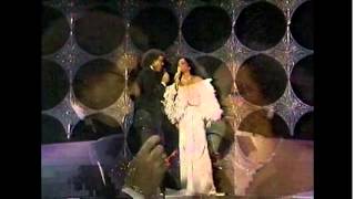 Diana Ross &amp; Lionel Richie - Endless Love (Live)  54th Annual Academy Awards 1982