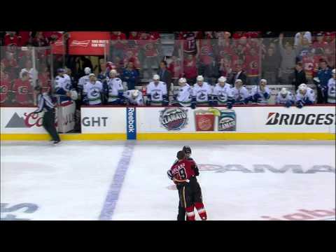 Gotta See It: Bieksa drops gloves with unsuspecting Ferland