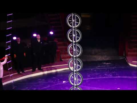 The International Artist Agency - Pavel Valla Bertini - World record unicycle