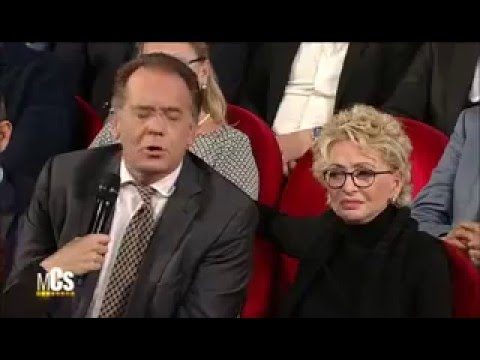 Fabrizio Corona litiga con Alessandro Cecchi Paone al Maurizio Costanzo Show