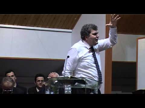 (Old video) - Pastor Moise Lucaci (Biserica Poarta Cerului - Timisoara)