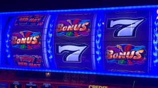 Triple Red Hot 7’s Bonus!
