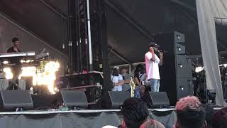 6lack performs Let Her Go at Grandoozy