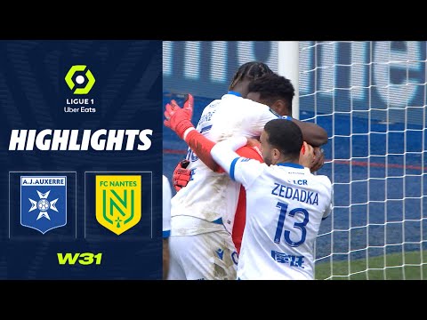 AJ AUXERRE - FC NANTES (2 - 1) - Highlights - (AJA - FCN) / 2022-2023